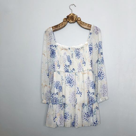 Wilfred Aritzia Tempest Mini Dress Floral Square Neck Smocked Bodice M - Picture 3 of 11